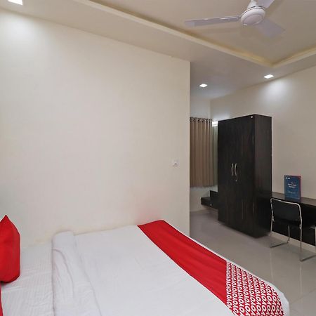 Oyo 29012 Gayatri Palace Hotel Durg Eksteriør billede