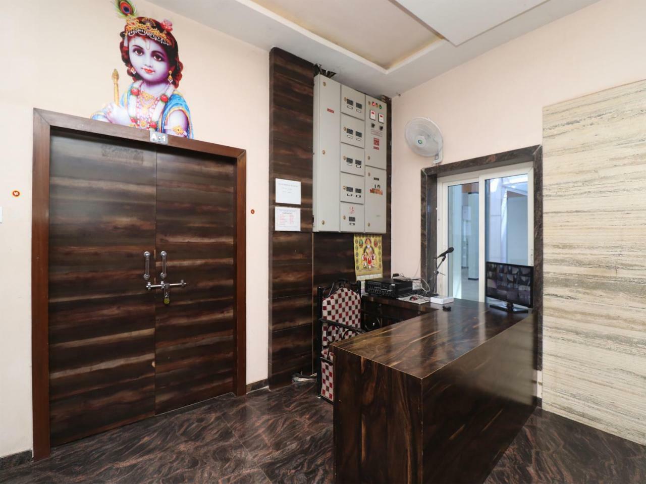 Oyo 29012 Gayatri Palace Hotel Durg Eksteriør billede